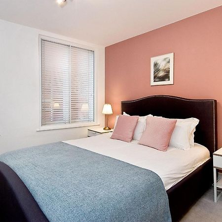 Mulberry Flat 6 - Two Bedroom 3Rd Floor By City Living Londen Buitenkant foto